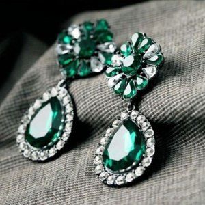NEW Emerald Green Gold Crystal Alloy Drop Earrings